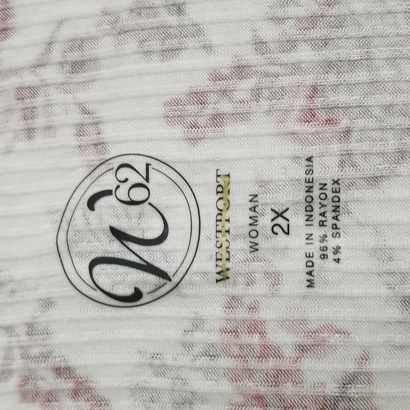 Westport Women's Floral Top - Picture 5 of 11